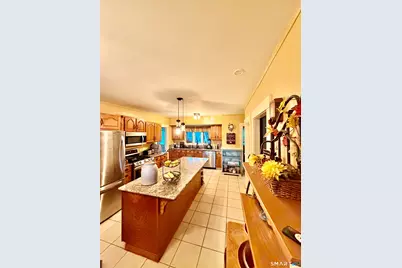 593 Pomfret Street, Putnam, CT 06260 - Photo 11