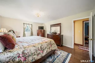 2 Ellen Dr, Beacon Falls, CT 06403 - Photo 17