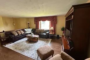 2 Ellen Dr, Beacon Falls, CT 06403 - Photo 7