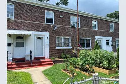 63 Court A, Bld 18 Court, Bridgeport, CT 06610 - Photo 1
