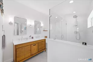 93 Pearl St, Groton, CT 06340 - Photo 23