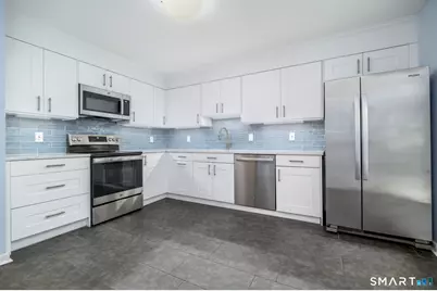71 Aiken Street #O8, Norwalk, CT 06851 - Photo 3