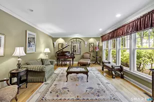 91 Dogwood Ln, Stamford, CT 06903 - Photo 5