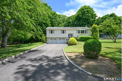 9 Crestwood Drive, Danbury, CT 06811 - Photo 3