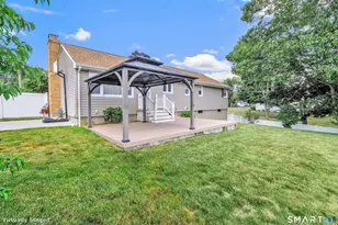 175 Post Oak Rd, Stratford, CT 06614 - Photo 27