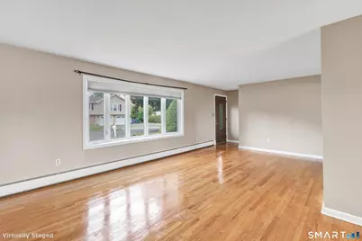 175 Post Oak Road, Stratford, CT 06614 - Photo 5