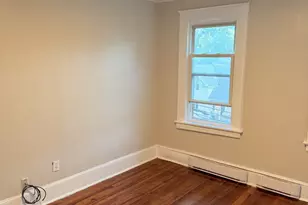31 Wallace St, New Britain, CT 06051 - Photo 7