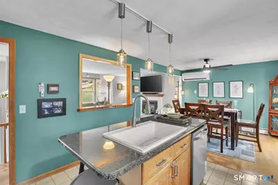 95 Lynn Drive, Meriden, CT 06451 - Photo 9