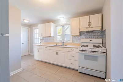 1160-1164 Whitney Avenue #1160-C, Hamden, CT 06517 - Photo 9