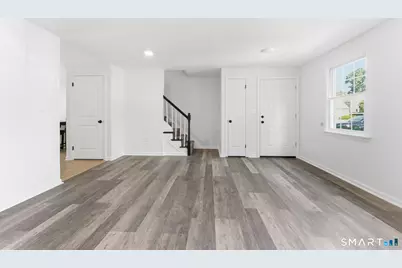 472 Dowd Avenue #472, Canton, CT 06019 - Photo 13