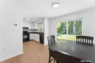472 Dowd Ave, Canton, CT 06019 - Photo 7