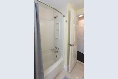 135 Camp Avenue, Newington, CT 06111 - Photo 11