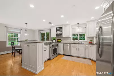 26 Founders Road, Glastonbury, CT 06033 - Photo 5