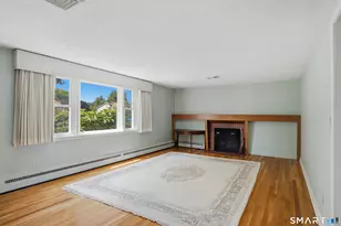 90 Woodland Ave, Bloomfield, CT 06002 - Photo 25