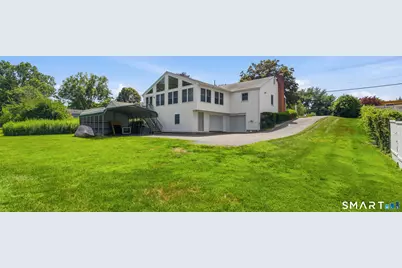 90 Woodland Avenue, Bloomfield, CT 06002 - Photo 33