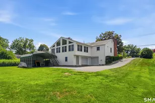 90 Woodland Ave, Bloomfield, CT 06002 - Photo 33