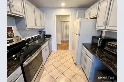 155 Brewster Street #2F, Bridgeport, CT 06605 - Photo 25