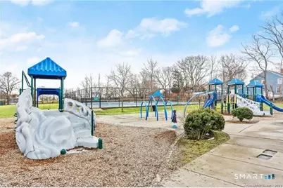 155 Brewster Street #2F, Bridgeport, CT 06605 - Photo 5