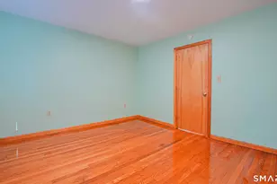 25 Richards St, West Haven, CT 06516 - Photo 15