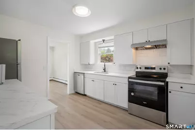9 Cricket Road, East Windsor, CT 06088 - Photo 9