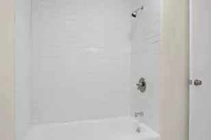 9 Cricket Rd, East Windsor, CT 06088 - Photo 13