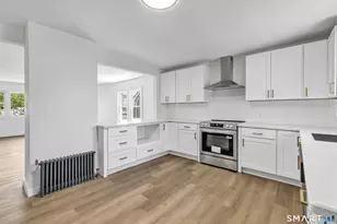 59 Lenox Ave, Stratford, CT 06615 - Photo 3