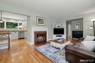 18 Cherryfield Dr, West Hartford, CT 06107 - Photo 5
