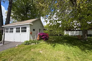 129 Seaview Ave, West Haven, CT 06516 - Photo 33