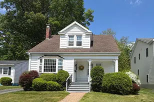 129 Seaview Ave, West Haven, CT 06516 - Photo 1