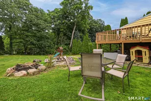 18 Leslie Ct, Bristol, CT 06010 - Photo 9