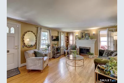 61 Hillcrest Road, Glastonbury, CT 06033 - Photo 3