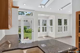 27 Willow St, Stonington, CT 06355 - Photo 11