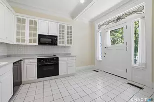 438 Whitney Ave, New Haven, CT 06511 - Photo 13