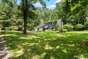 4 Stonehedge Rd, Norwalk, CT 06851 - Photo 1