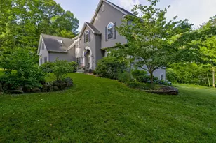 238 Budding Ridge, Southington, CT 06489 - Photo 3