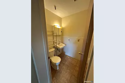1660 East Main Street #1B, Waterbury, CT 06705 - Photo 25