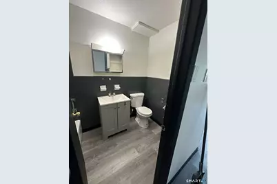 1660 East Main Street #1B, Waterbury, CT 06705 - Photo 15