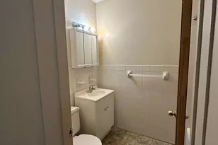 1660 E Main St, Waterbury, CT 06705 - Photo 5
