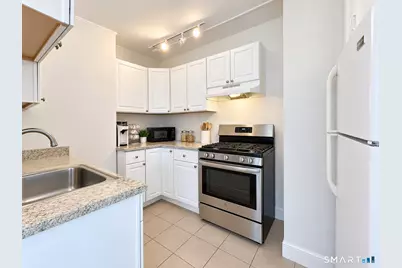 52 Hoyt Street, Stamford, CT 06905 - Photo 7