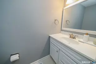 6 Peddlars Dr, Branford, CT 06405 - Photo 11