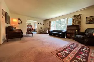 18 Briar Oak Dr, Weston, CT 06883 - Photo 7