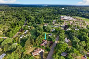 53 Orchard View Rd, Guilford, CT 06437 - Photo 3