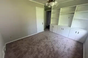 16 Harding Ave, Newington, CT 06111 - Photo 11