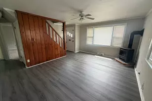 16 Harding Ave, Newington, CT 06111 - Photo 5