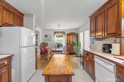 380 Overland Drive, Stratford, CT 06614 - Photo 13