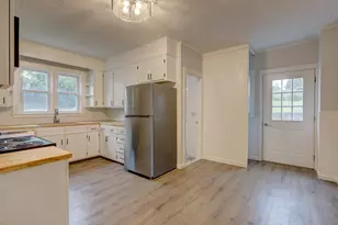 144 Liberty St, Southington, CT 06489 - Photo 7