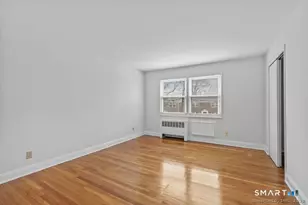 128 Blachley Rd, Stamford, CT 06902 - Photo 9
