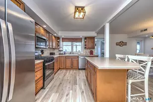 2 Paris St, Milford, CT 06460 - Photo 17