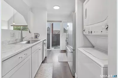 72 Montoya Drive #72, Branford, CT 06405 - Photo 5
