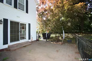 7 Middle Ln, Simsbury, CT 06070 - Photo 7
